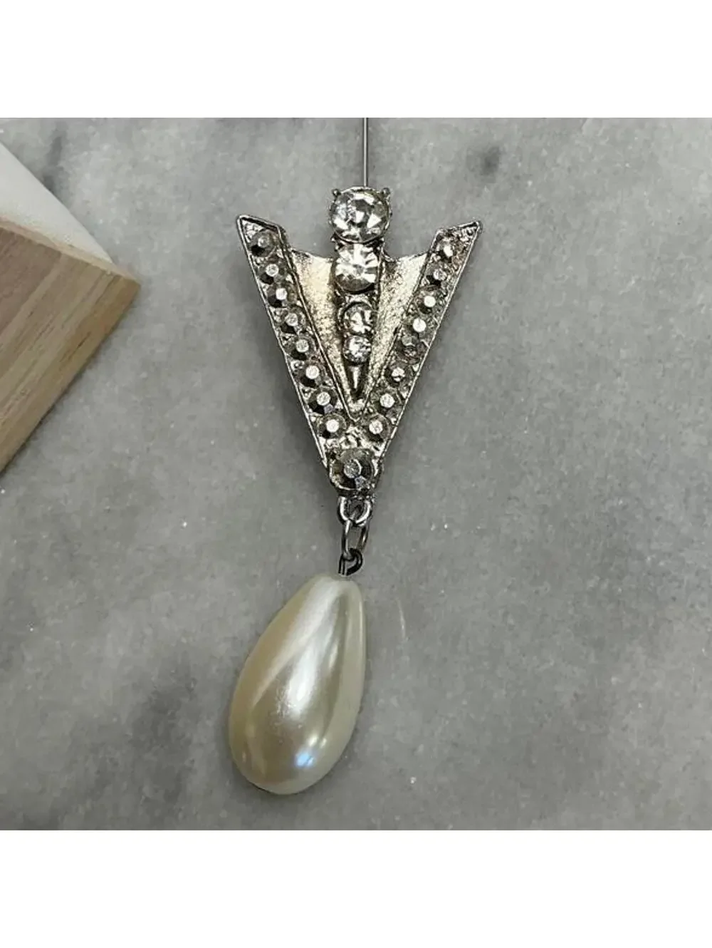 Unique Vintage 3” long
